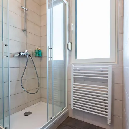 Daire Tiffy W Private Parking Zadar