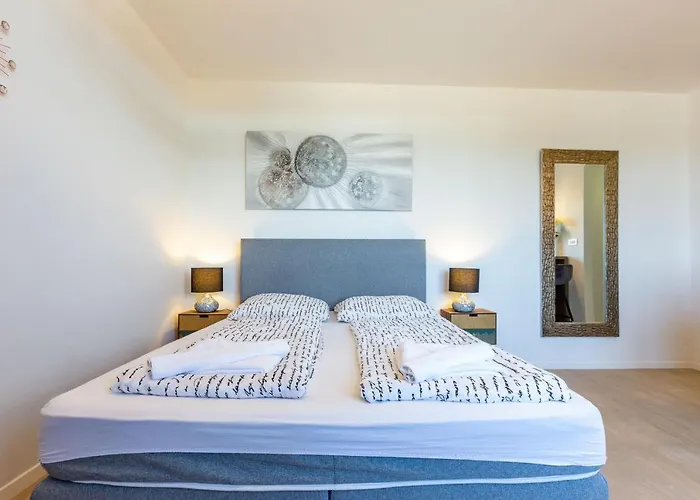 Tiffy W Private Parking Apartment Zadar